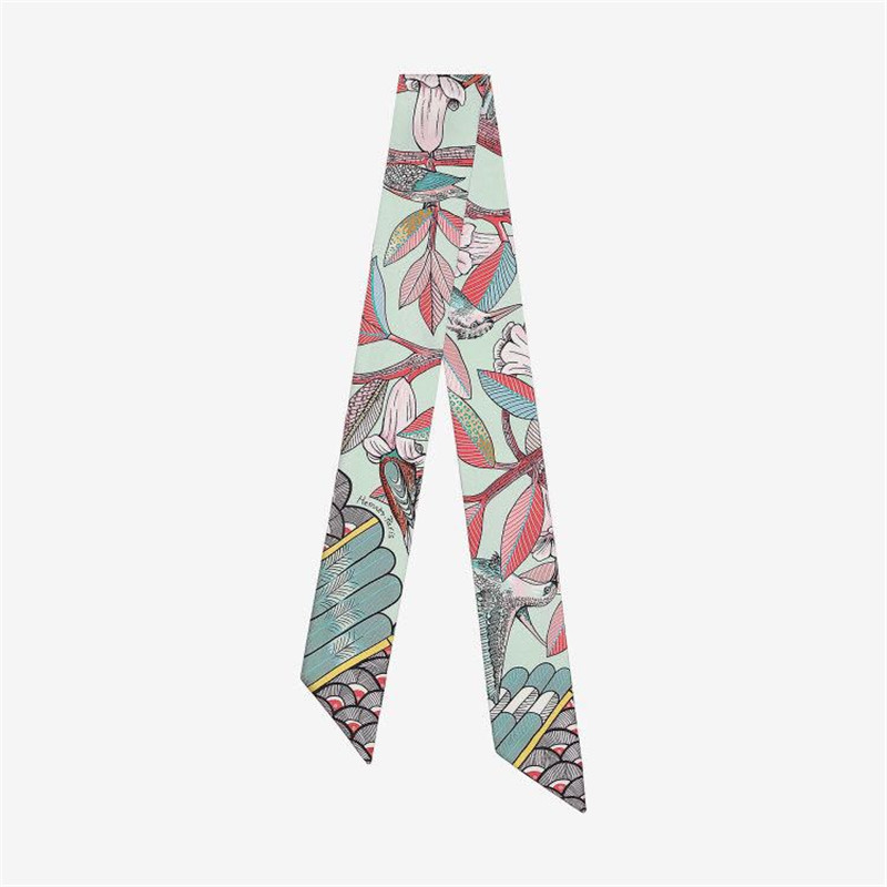 Thương Hiệu Cao Cấp Hummingbir - đánh giá và giá Ascot Neck Scarf